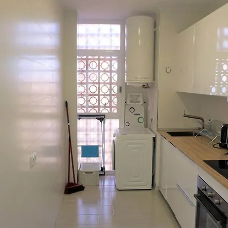 A Beautiful 2 Bedrooms 아파트 푸엔히롤라