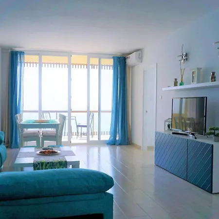 A Beautiful 2 Bedrooms Apartment