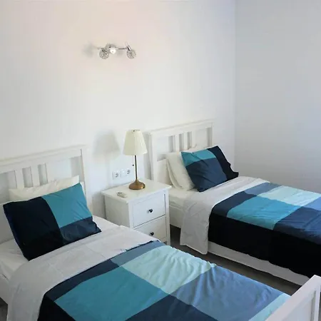 A Beautiful 2 Bedrooms