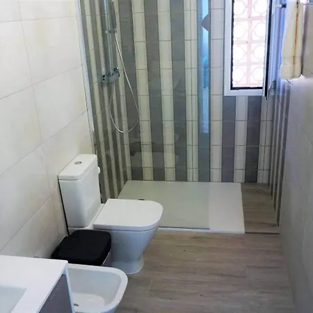 아파트 A Beautiful 2 Bedrooms *