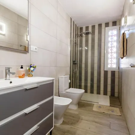 A Beautiful 2 Bedrooms