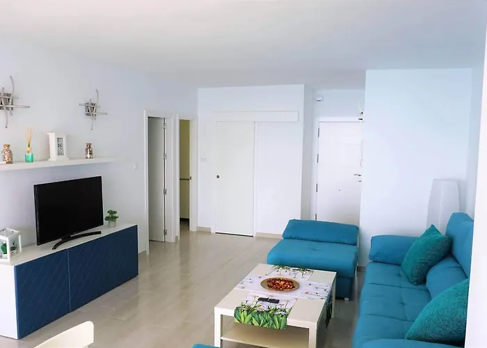 A Beautiful 2 Bedrooms Apartment